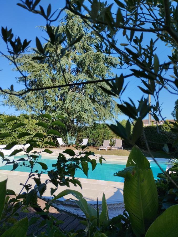 Bed and Breakfast L'Atelier Saint-Sulpice Entre Bordeaux Et St Emilion Esterno foto