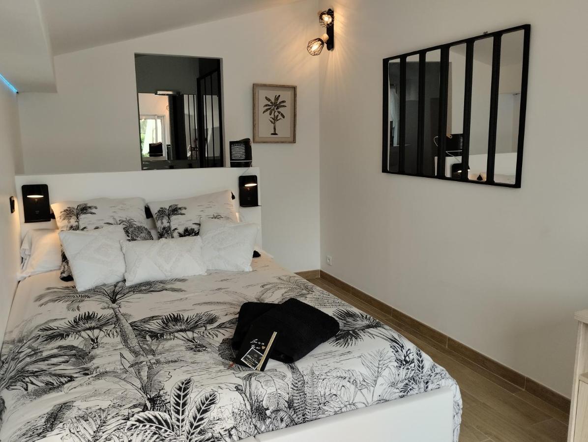 Bed and Breakfast L'Atelier Saint-Sulpice Entre Bordeaux Et St Emilion Esterno foto